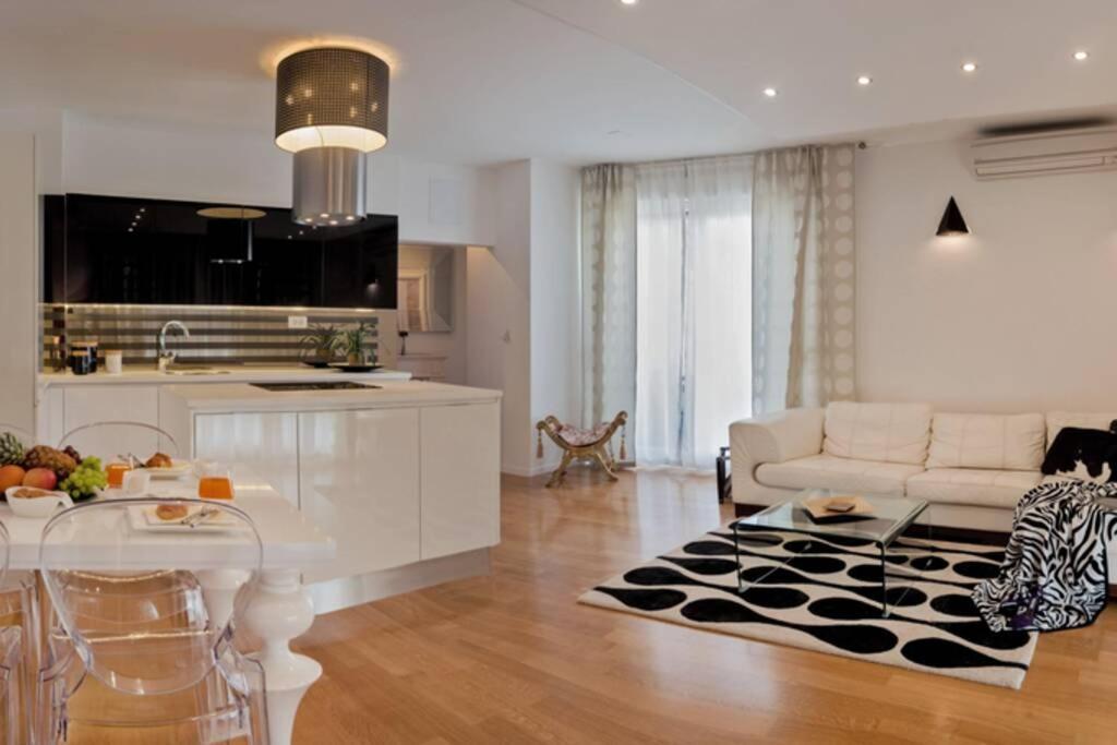 Ensidia Luxury Suite Split Exterior photo